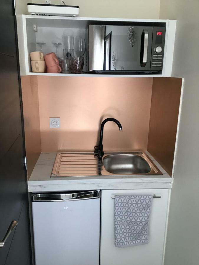 Cocoon Studio Apartment Gueron Exterior photo